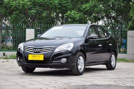 2011款北京现代新悦动