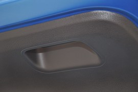 2011款标致207两厢
