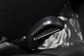 2011款标致207两厢