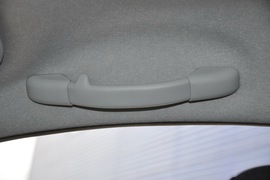 2011款标致207两厢