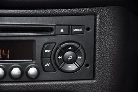 2011款标致207两厢