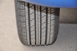 2011款标致207两厢