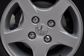 2011款标致207两厢
