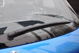 2011款标致207两厢