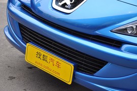 2011款标致207两厢