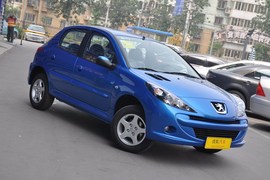 2011款标致207两厢