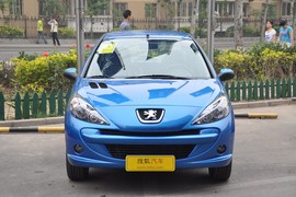 2011款标致207两厢