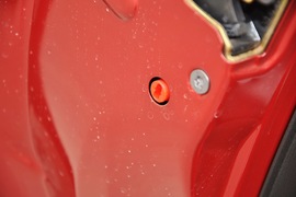 2011款标致207三厢