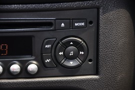 2011款标致207三厢