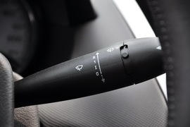 2011款标致207三厢