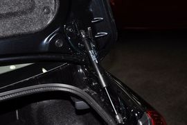 2011款奔腾B70