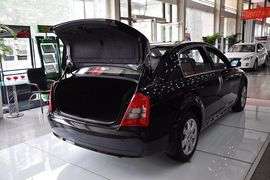 2011款奔腾B70