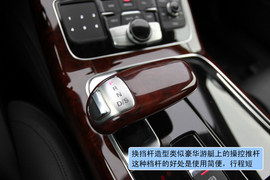 2011款奥迪A8L