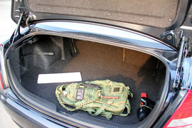 2011款奔腾B70