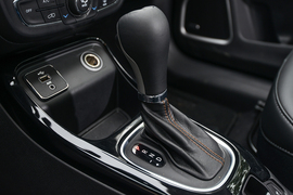 2017款广汽菲克Jeep指南者