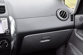 2011款长安铃木天语SX4