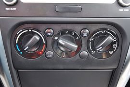 2011款长安铃木天语SX4