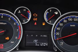 2011款长安铃木天语SX4