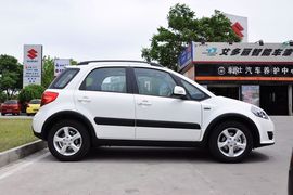 2011款长安铃木天语SX4