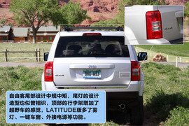 2011款Jeep自由客70周年纪念版