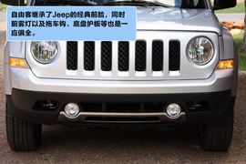 2011款Jeep自由客70周年纪念版