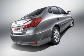 2011款北京现代新悦动