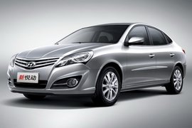   2011款北京现代新悦动