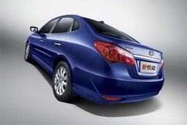 2011款北京现代新悦动