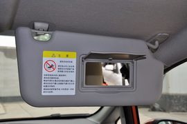 2011款长安福特嘉年华两厢