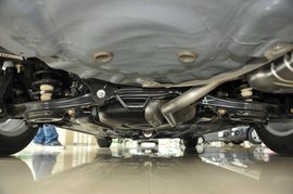 2011款奔腾B50AT天窗版到店实拍