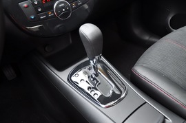 2011款东风日产全新骐达1.6T