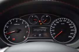 2011款东风日产全新骐达1.6T