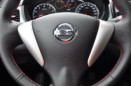 2011款东风日产全新骐达1.6T