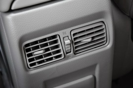 2011款东风日产全新骐达1.6L