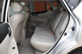 2011款东风日产全新骐达1.6L