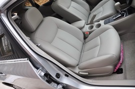 2011款东风日产全新骐达1.6L