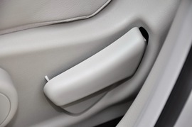 2011款东风日产全新骐达1.6L