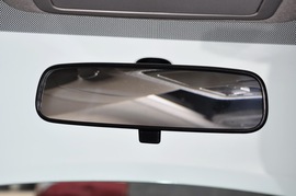 2011款东风日产全新骐达1.6L