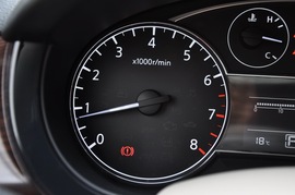 2011款东风日产全新骐达1.6L