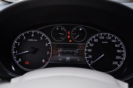 2011款东风日产全新骐达1.6L