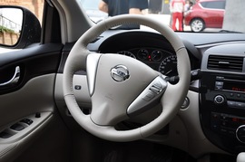 2011款东风日产全新骐达1.6L