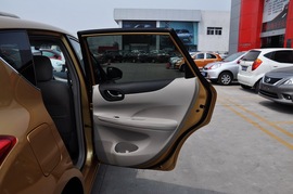 2011款东风日产全新骐达1.6L