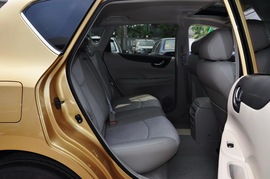 2011款东风日产全新骐达1.6L
