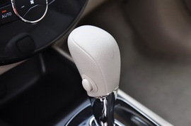 2011款东风日产全新骐达1.6L