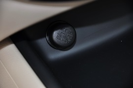 2011款东风日产全新骐达1.6L