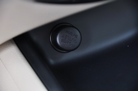 2011款东风日产全新骐达1.6L