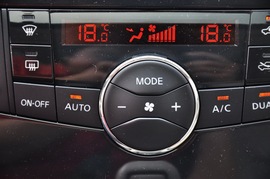 2011款东风日产全新骐达1.6L