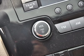 2011款东风日产全新骐达1.6L