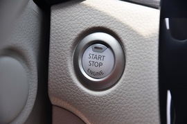 2011款东风日产全新骐达1.6L