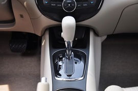 2011款东风日产全新骐达1.6L